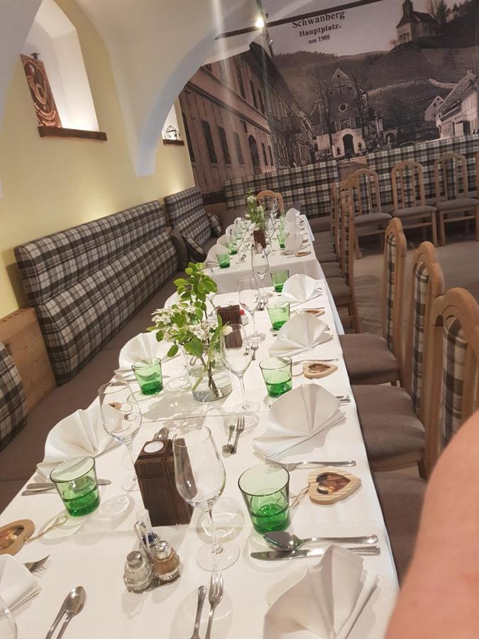 Hotel-Gasthof-Fleischerei - Zur Alten Post Schwanberg エクステリア 写真