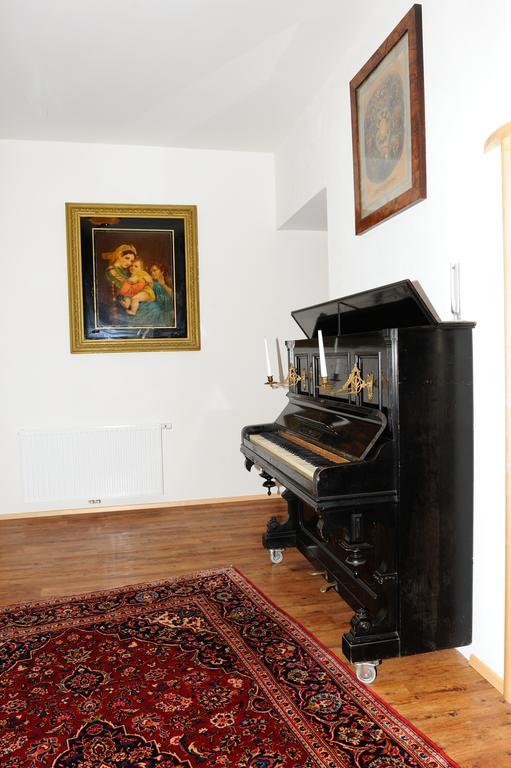 Hotel-Gasthof-Fleischerei - Zur Alten Post Schwanberg エクステリア 写真