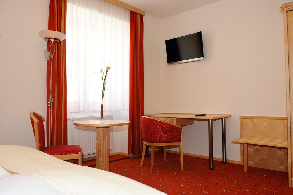 Hotel-Gasthof-Fleischerei - Zur Alten Post Schwanberg 部屋 写真
