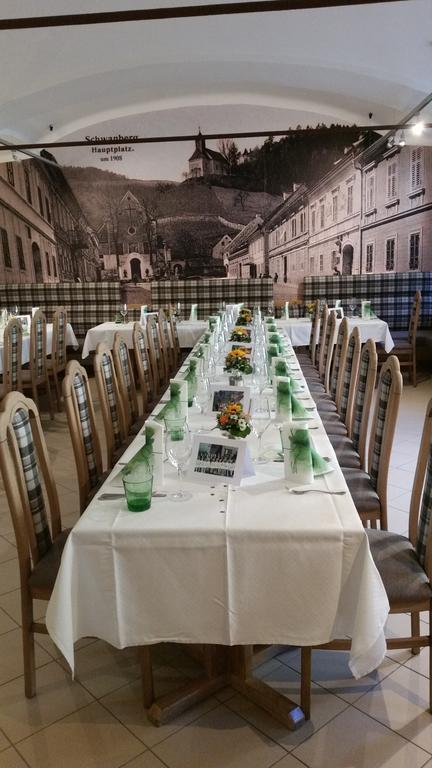 Hotel-Gasthof-Fleischerei - Zur Alten Post Schwanberg エクステリア 写真